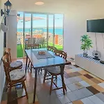 Apartament Awesome In With House Sea View