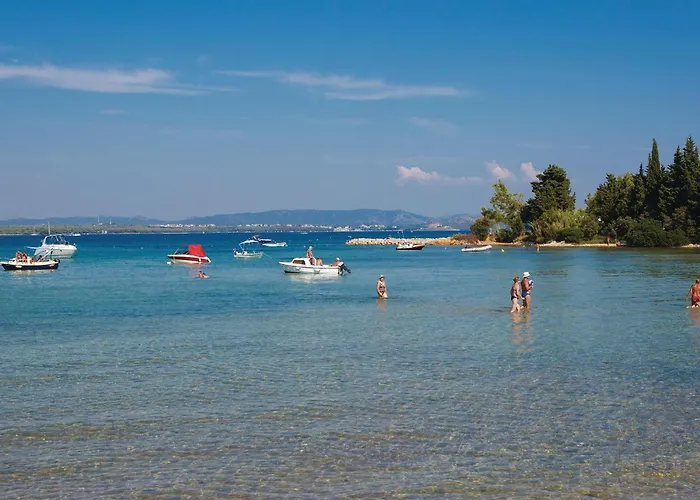 Awesome In With House Sea View 아파트