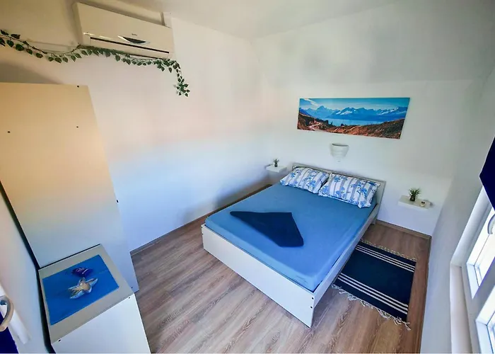 شقة Awesome In With House Sea View