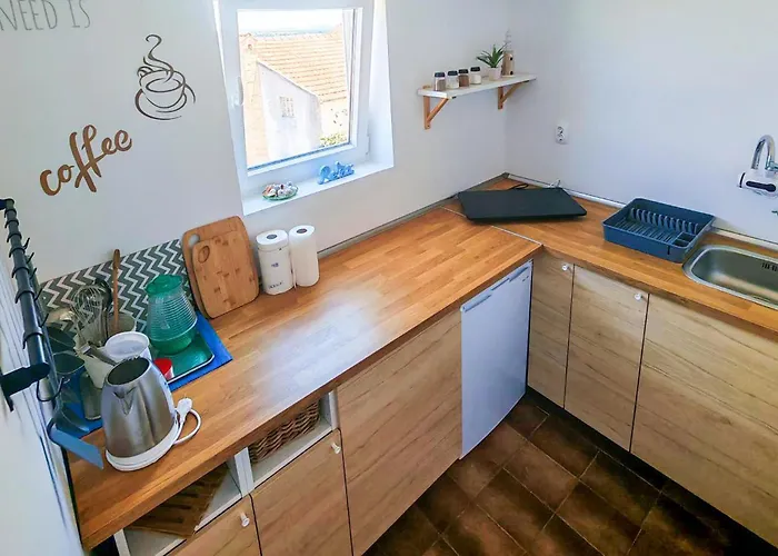 Awesome In With House Sea View